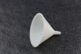 funnel (printed colour: white)